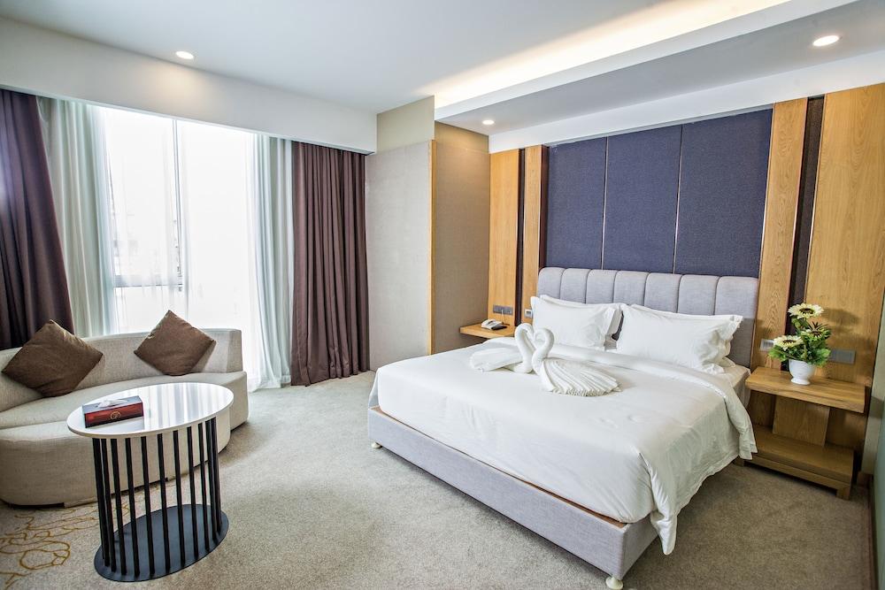 Grand Flora Hotel Malacca Ngoại thất bức ảnh