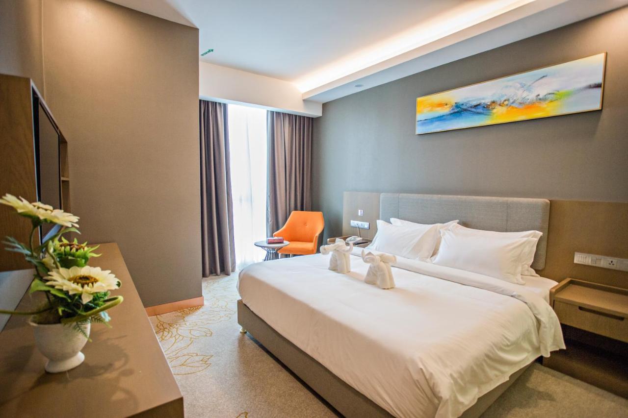 Grand Flora Hotel Malacca Ngoại thất bức ảnh